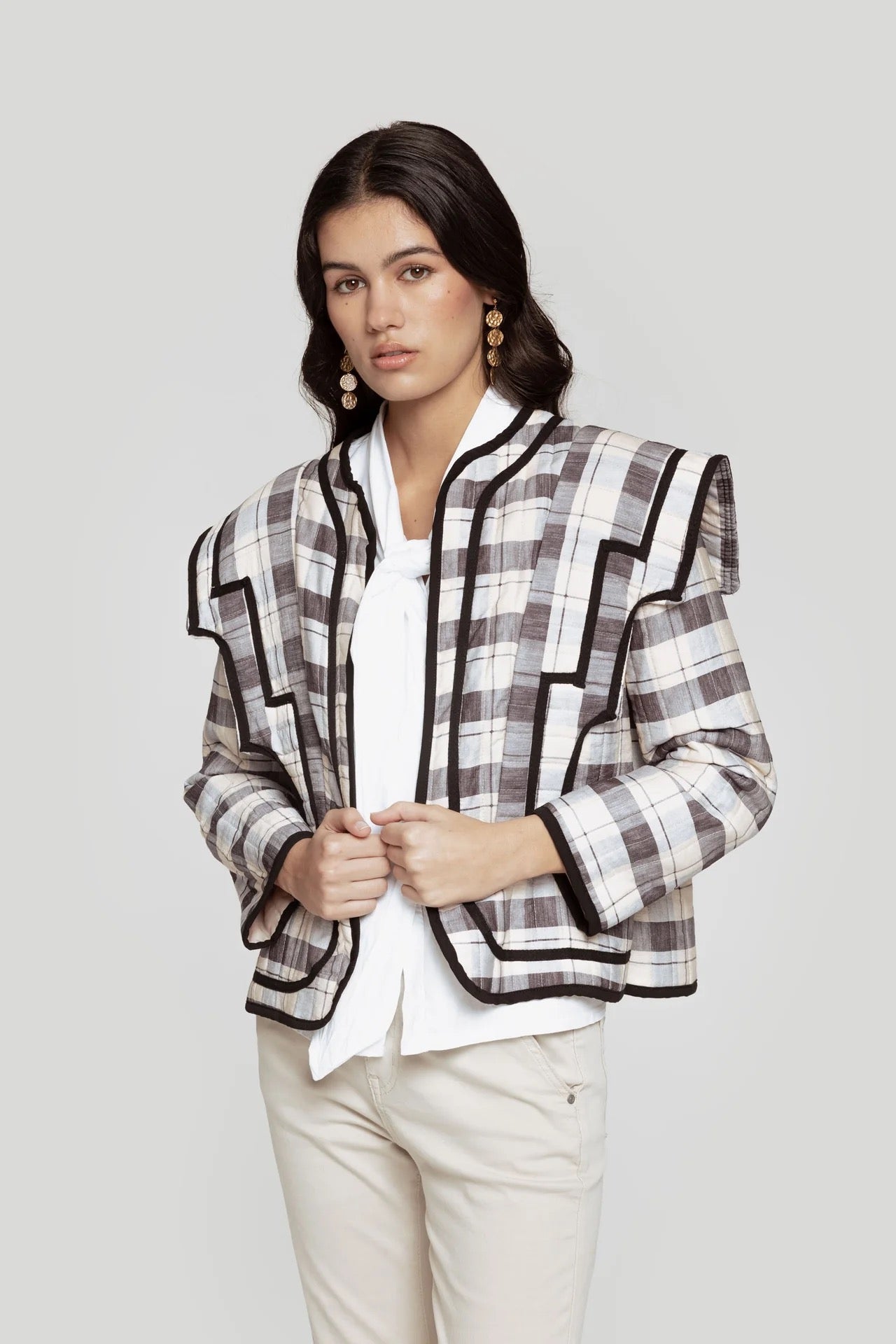 CHAQUETA SOLAPAS