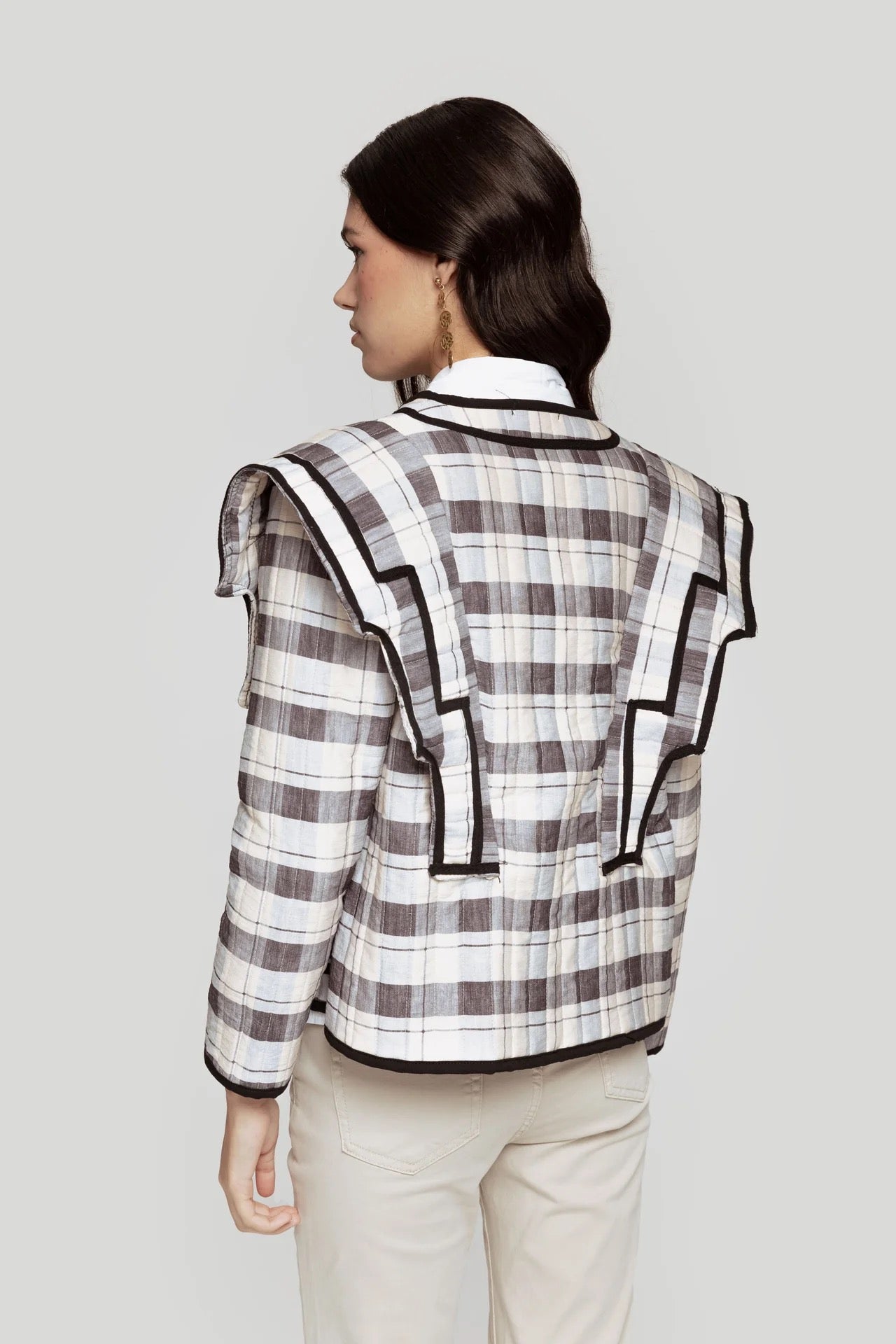 CHAQUETA SOLAPAS