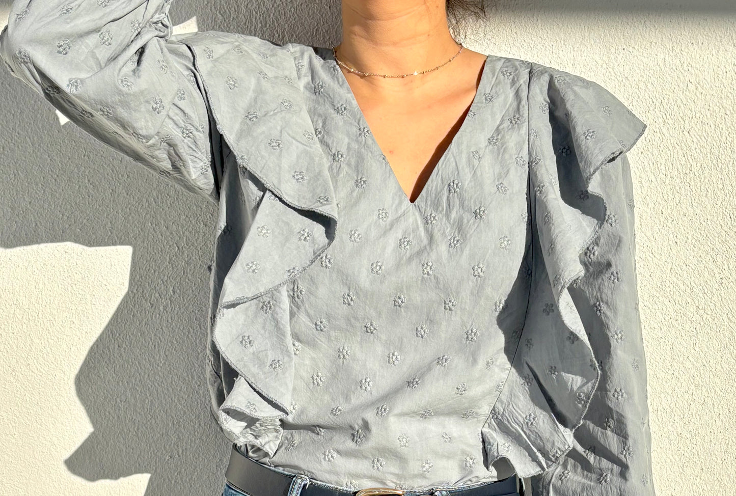 BLUSA FLORES AZUL CIELO