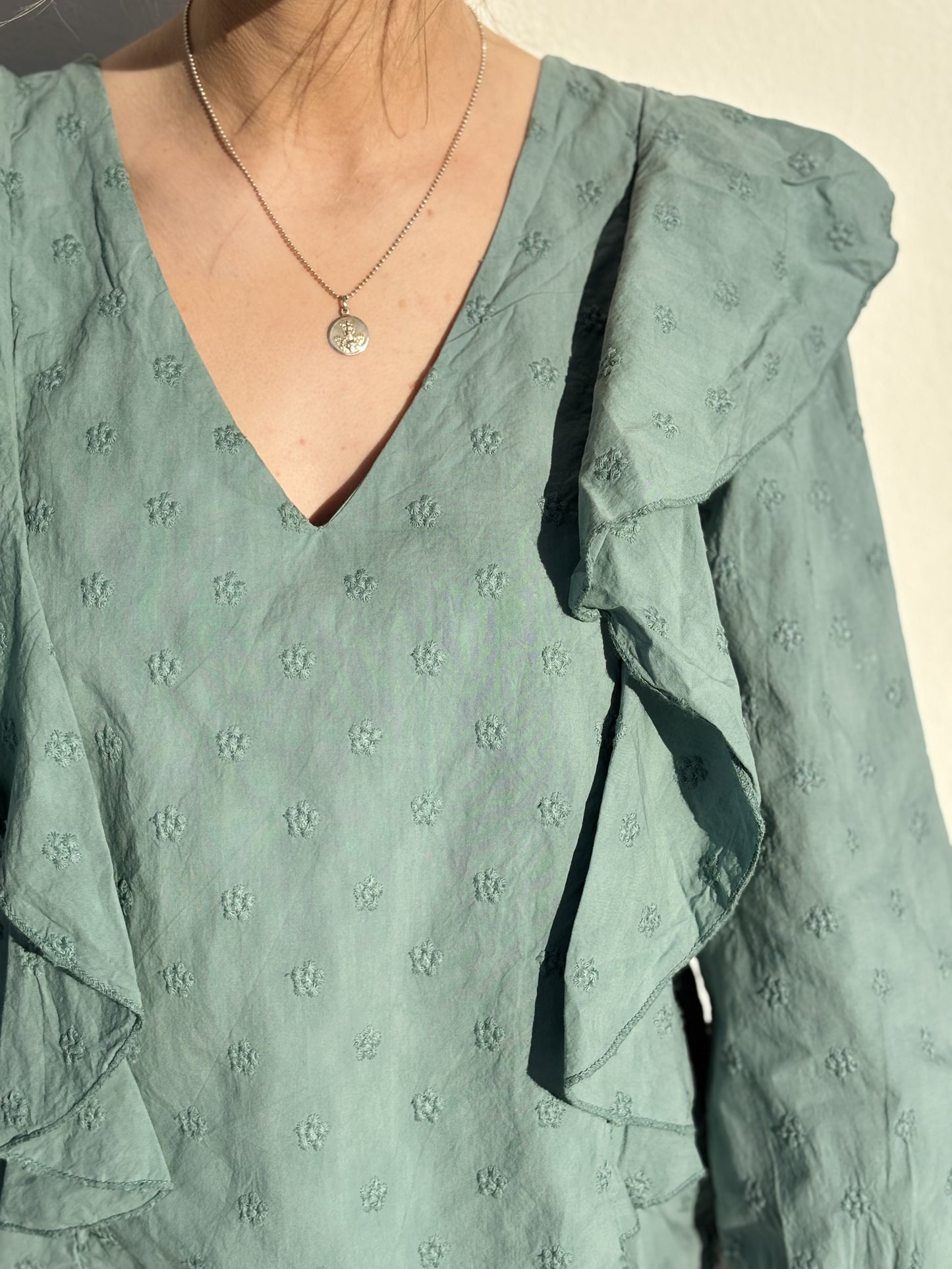 BLUSA FLORES AZUL CIELO