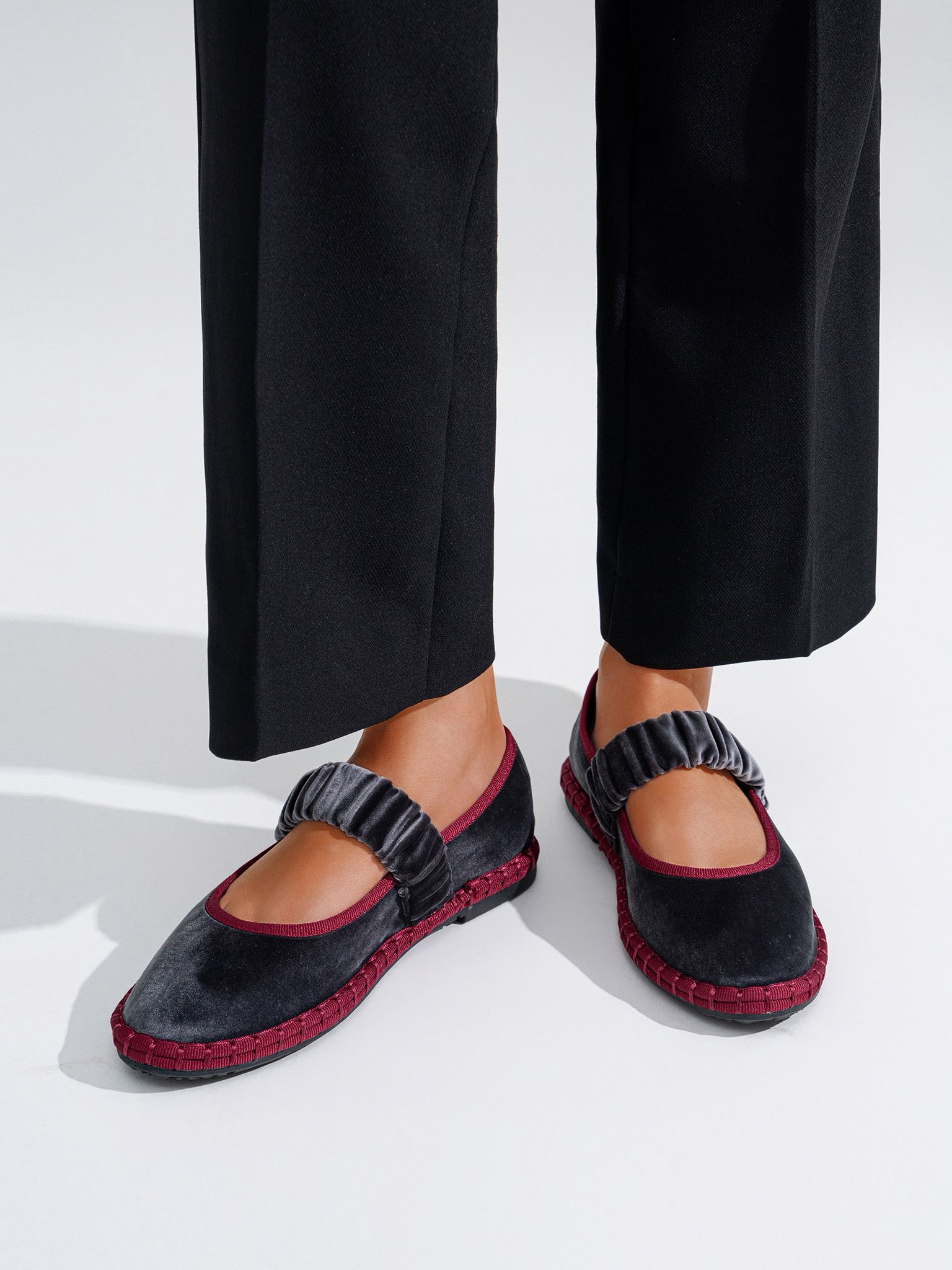 MERCEDITAS VELVET GRIS