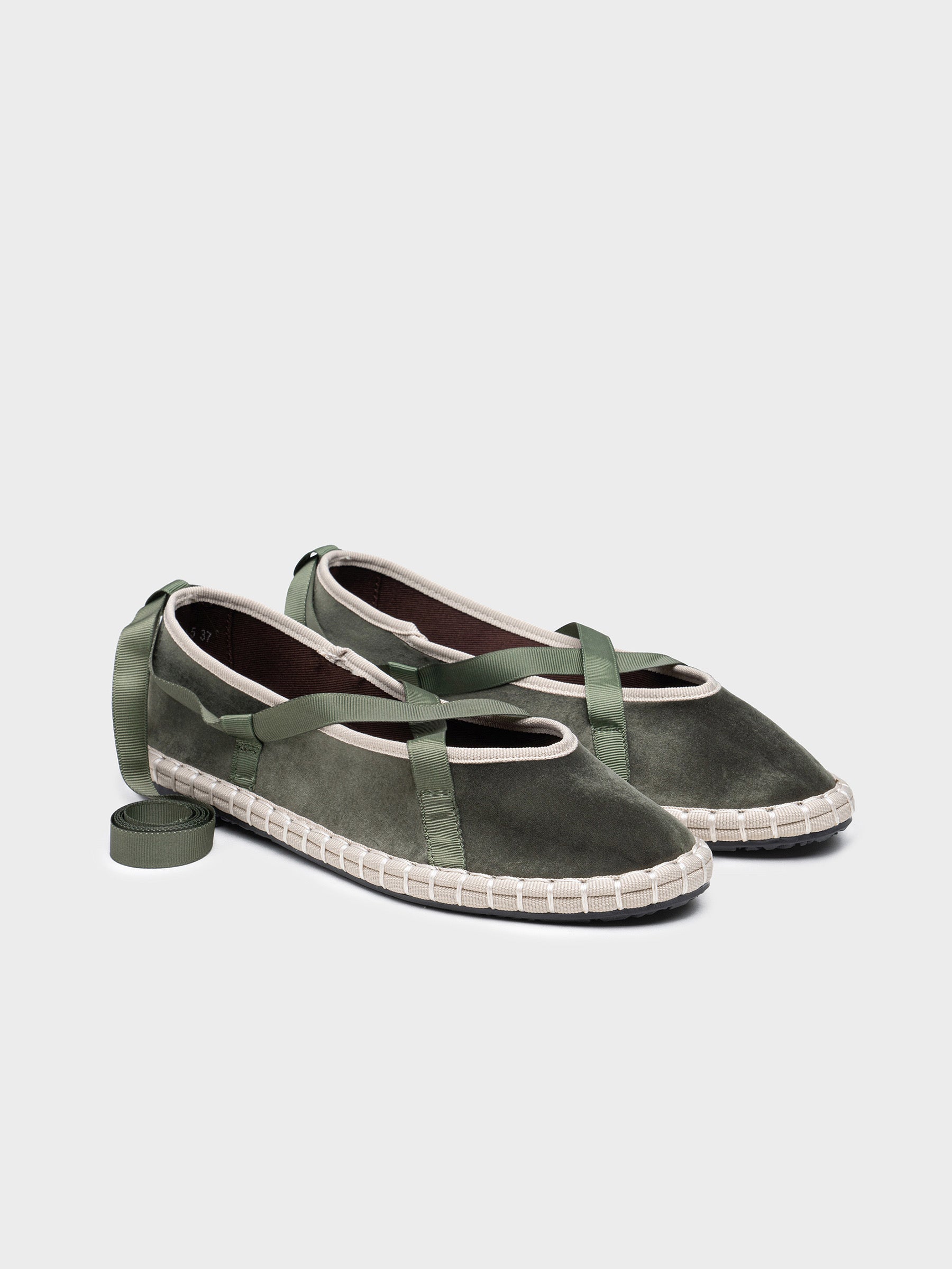 MERCEDITAS VELVET CINTA GREEN