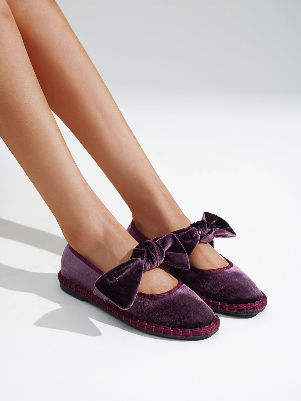 MERCEDITAS VELVET LAZO