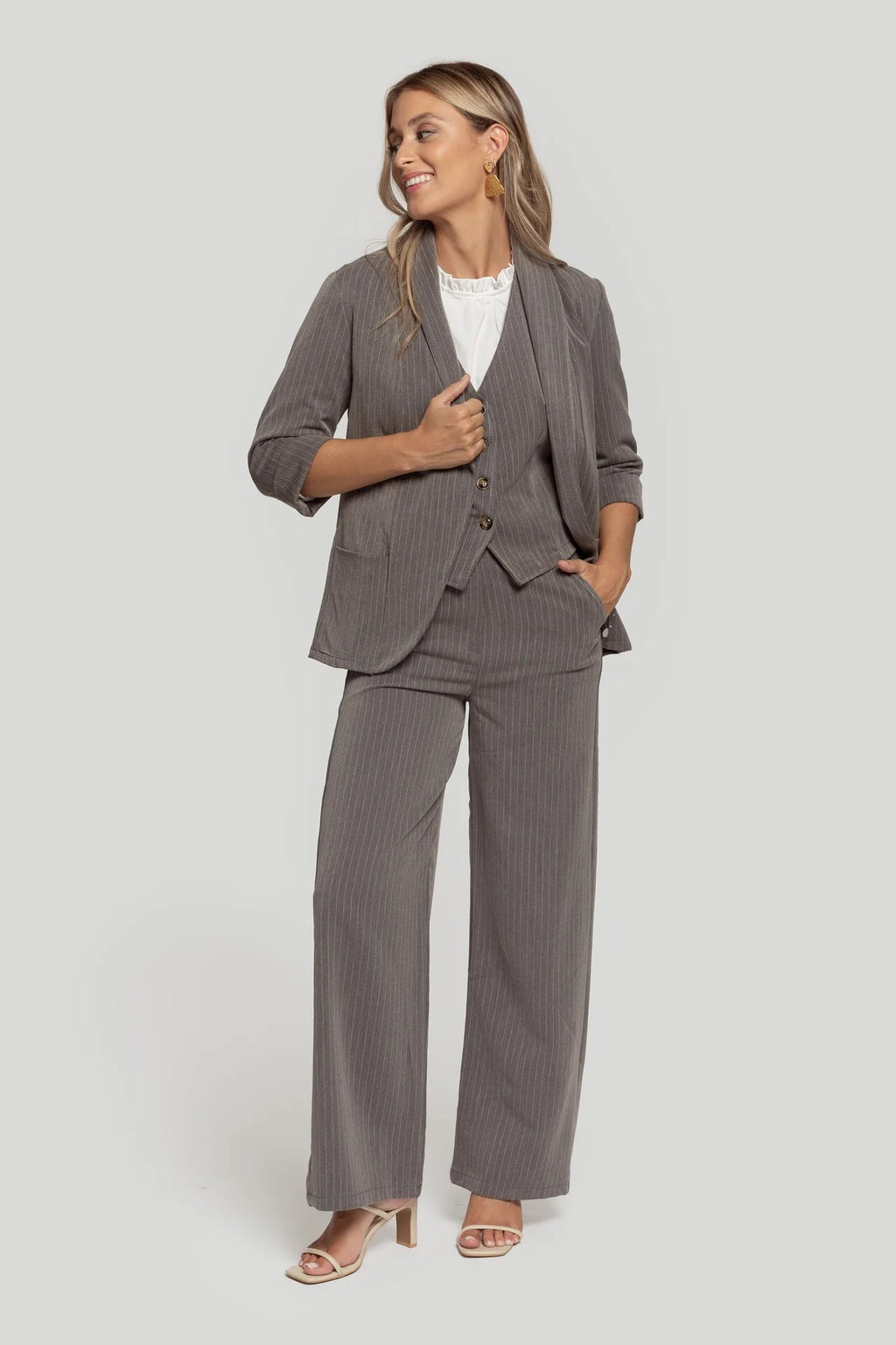 CHAQUETA RAYA DIPLOMÁTICA