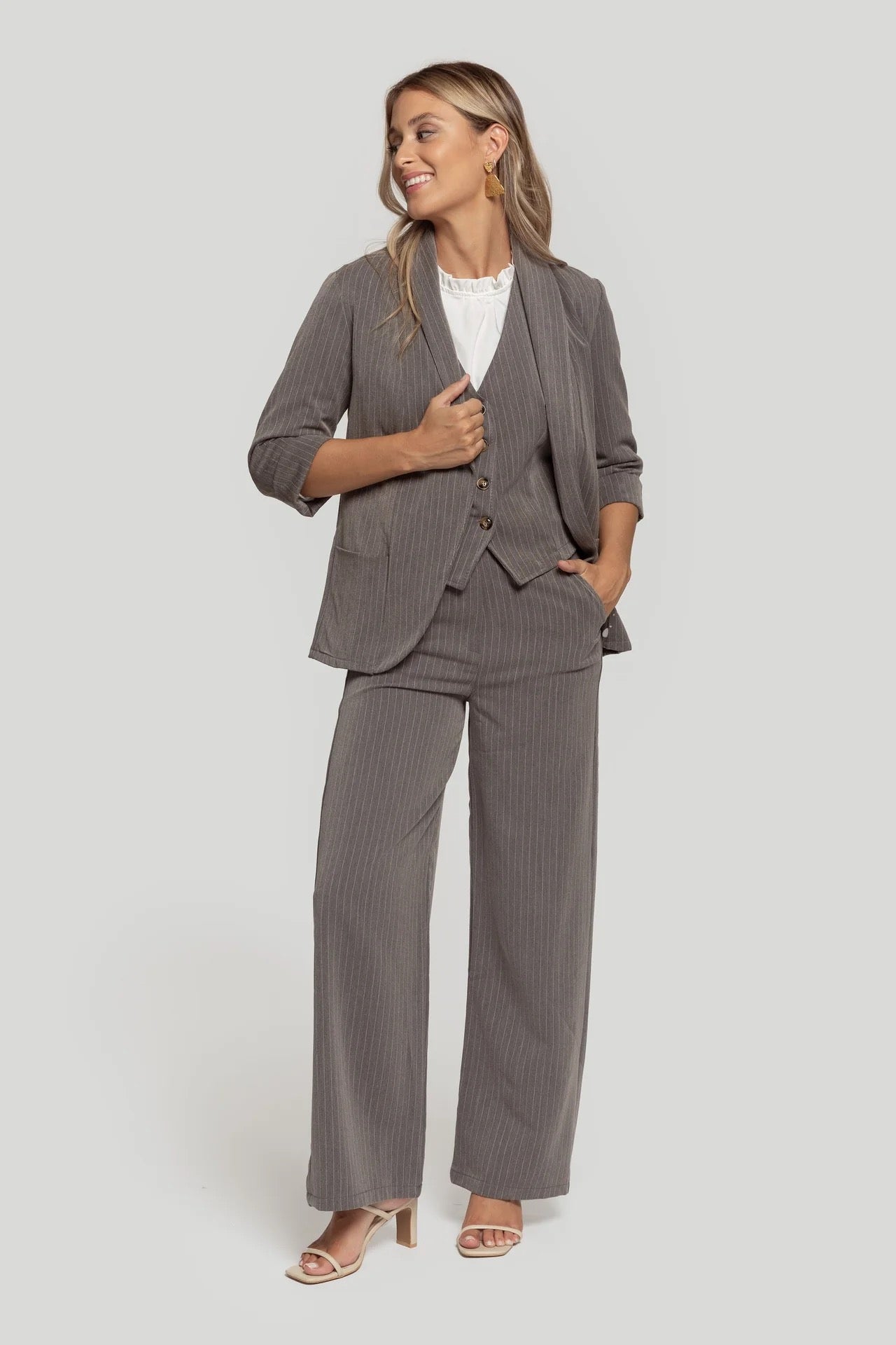 CHAQUETA RAYA DIPLOMÁTICA