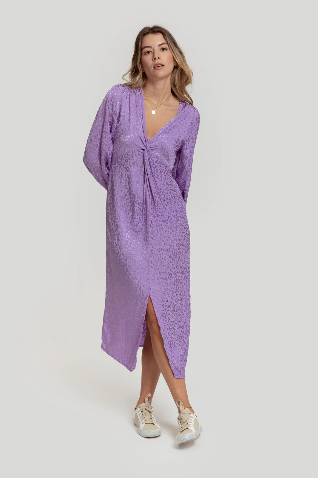 VESTIDO MIDI NUDO